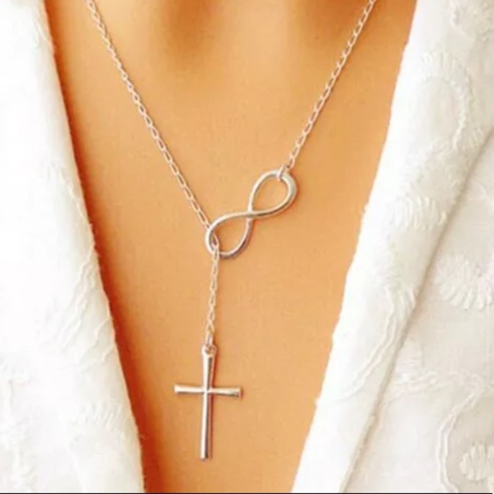 ❤️gorgeous silver Cross infinity love necklace